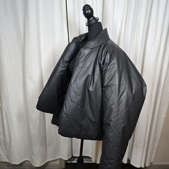 Yeezy X GAP YZY Kayne West Black Round Jacket